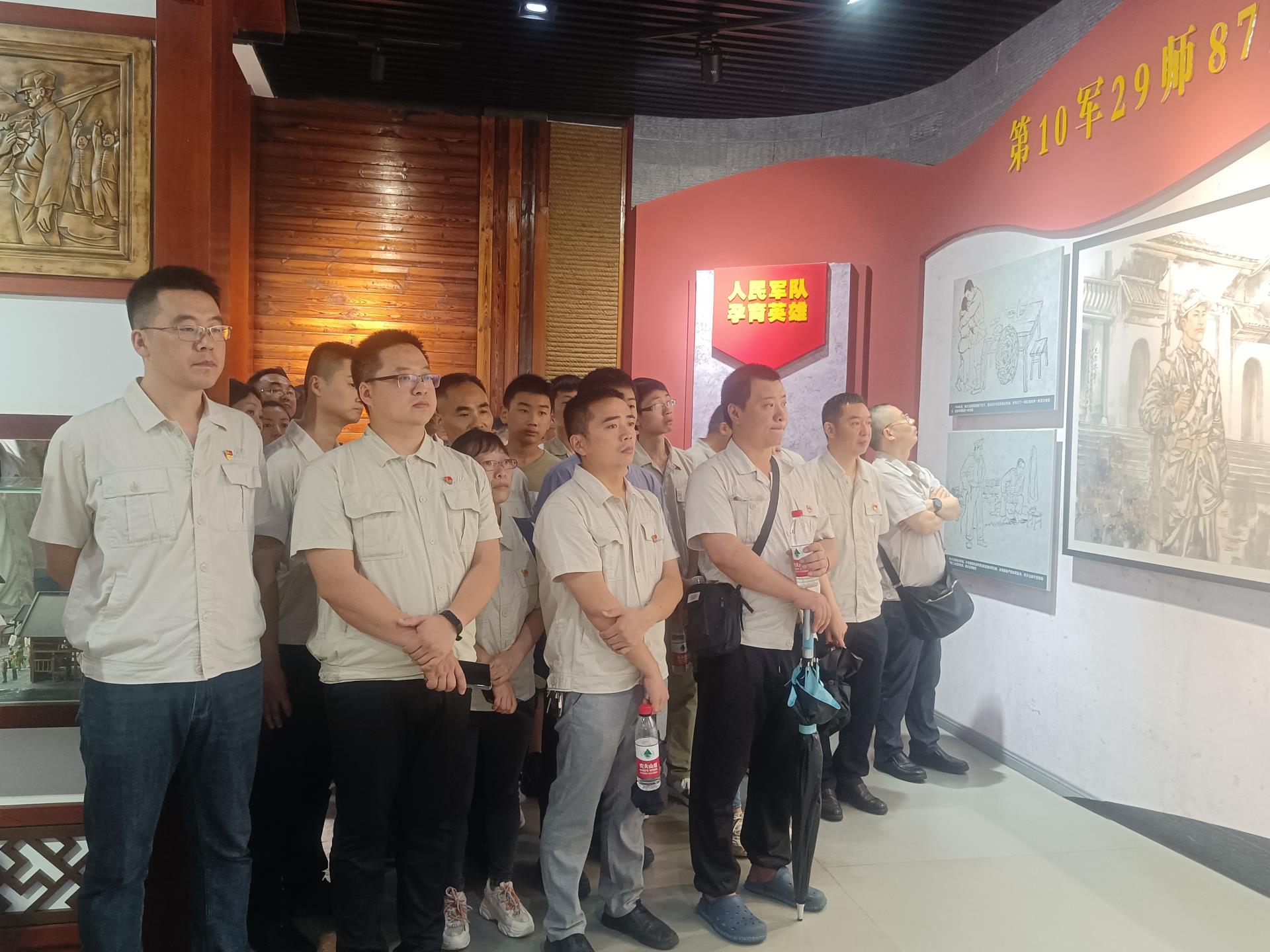 邱少云烈士紀念館參觀3.jpg